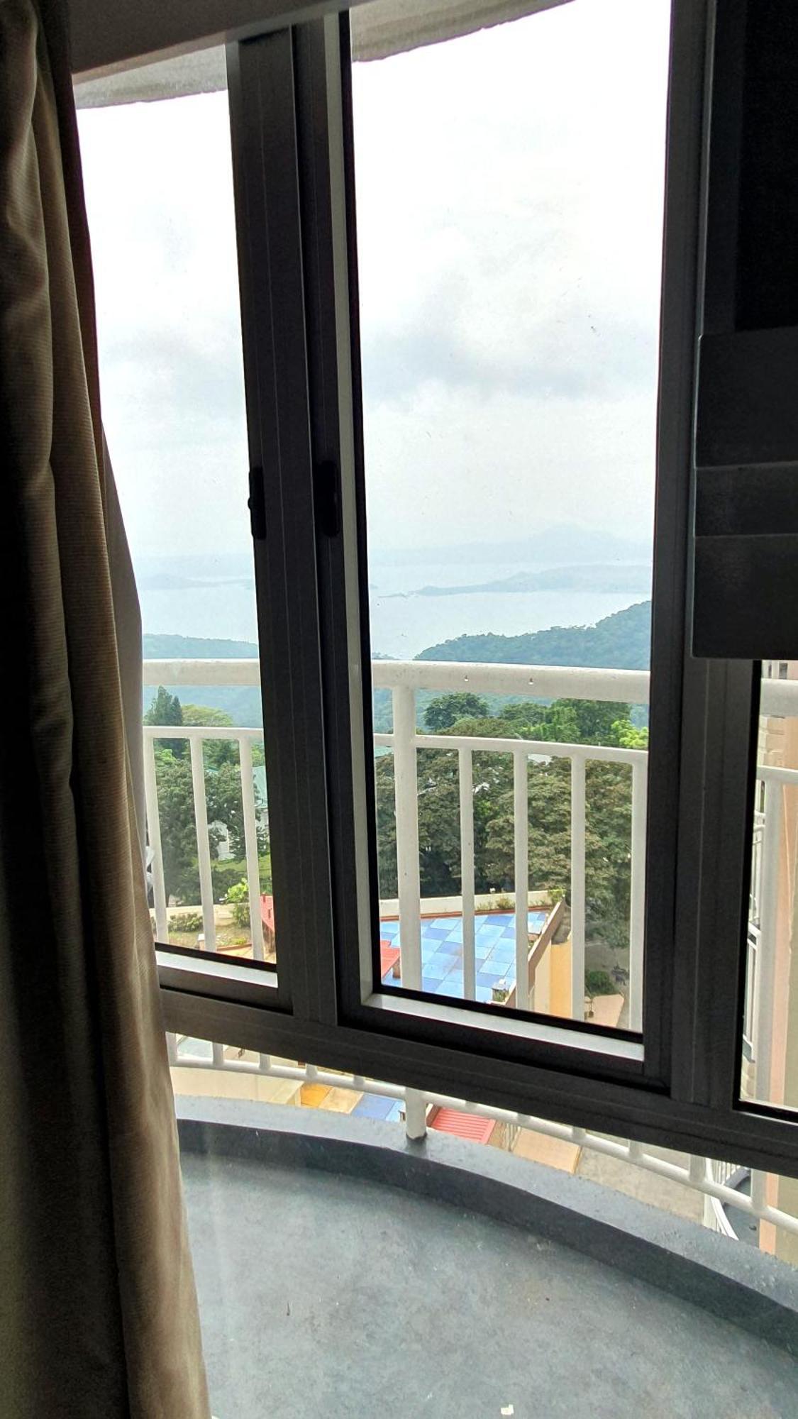 Tagaytay Staycation Тагайтай Экстерьер фото