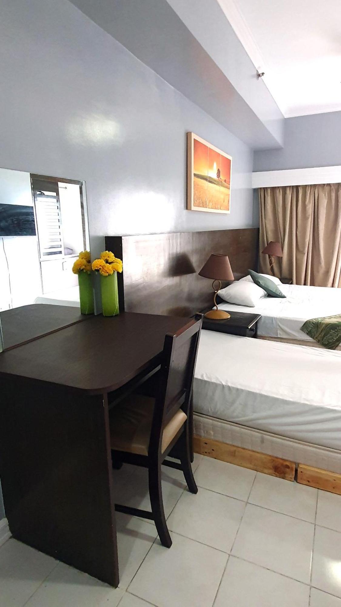 Tagaytay Staycation Тагайтай Номер фото
