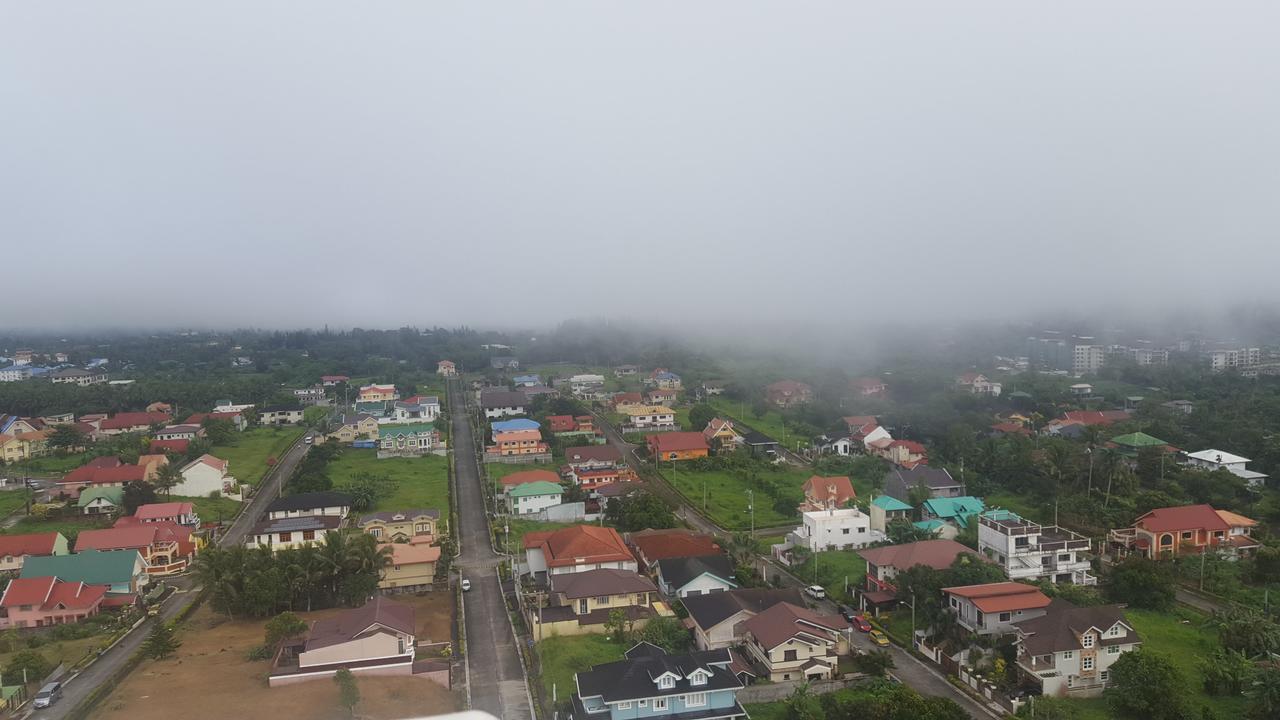 Tagaytay Staycation Тагайтай Номер фото